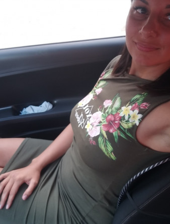Девушка массажистка Елена, салон HELEN MASSAGE