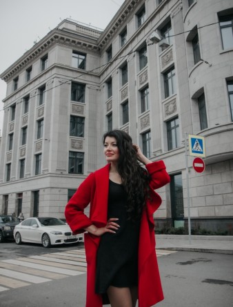 Девушка массажистка Диана, салон Диана