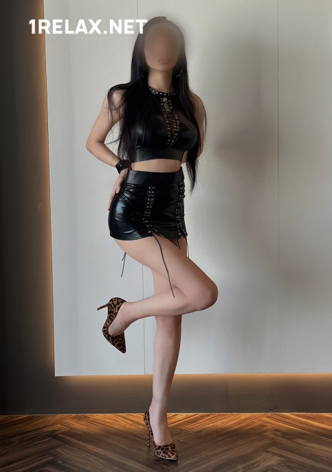 Девушка массажистка Адель, салон Адель фото №5