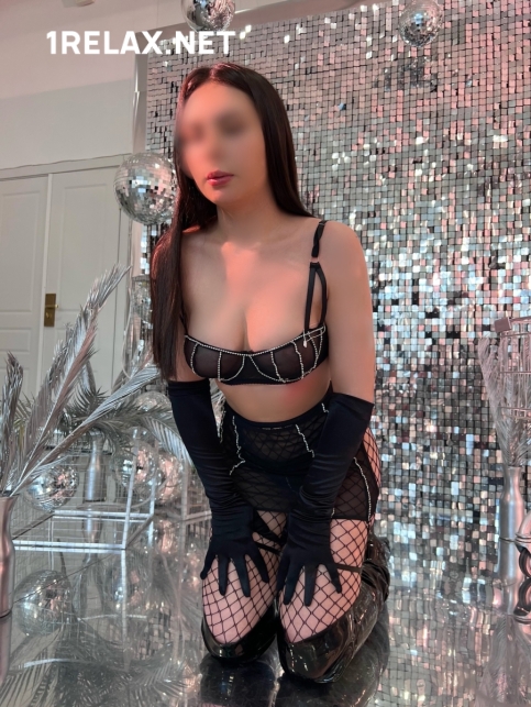 Девушка массажистка Юлианна, салон Юлианна фото №2