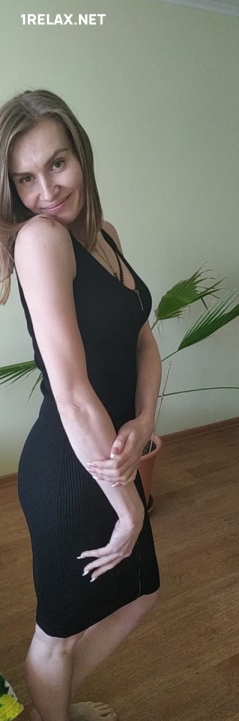 Девушка массажистка Майя, салон Майя Спортмассаж фото №1