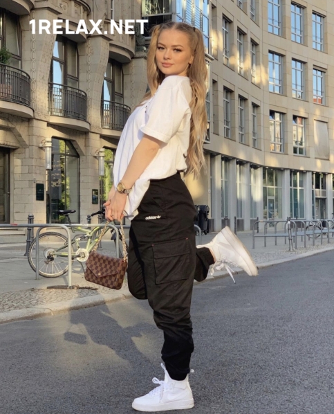 Девушка массажистка Анечка, салон Анна ЧМ фото №6