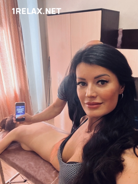 Девушка массажистка Диана, салон Диана фото №8