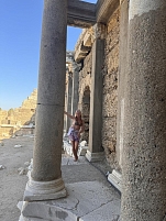 Девушка массажистка Ольга, салон Ольга фото №4