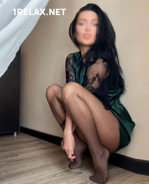 Девушка массажистка Диана , салон Диана  фото №4