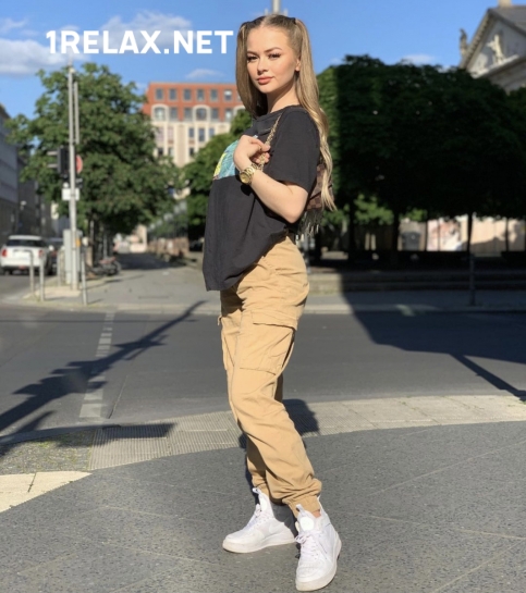 Девушка массажистка Аня, салон Марта  фото №5